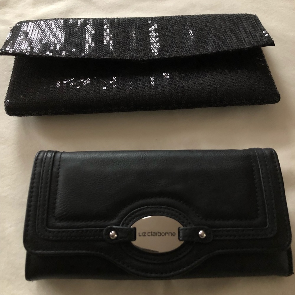 Women’s clutch purses